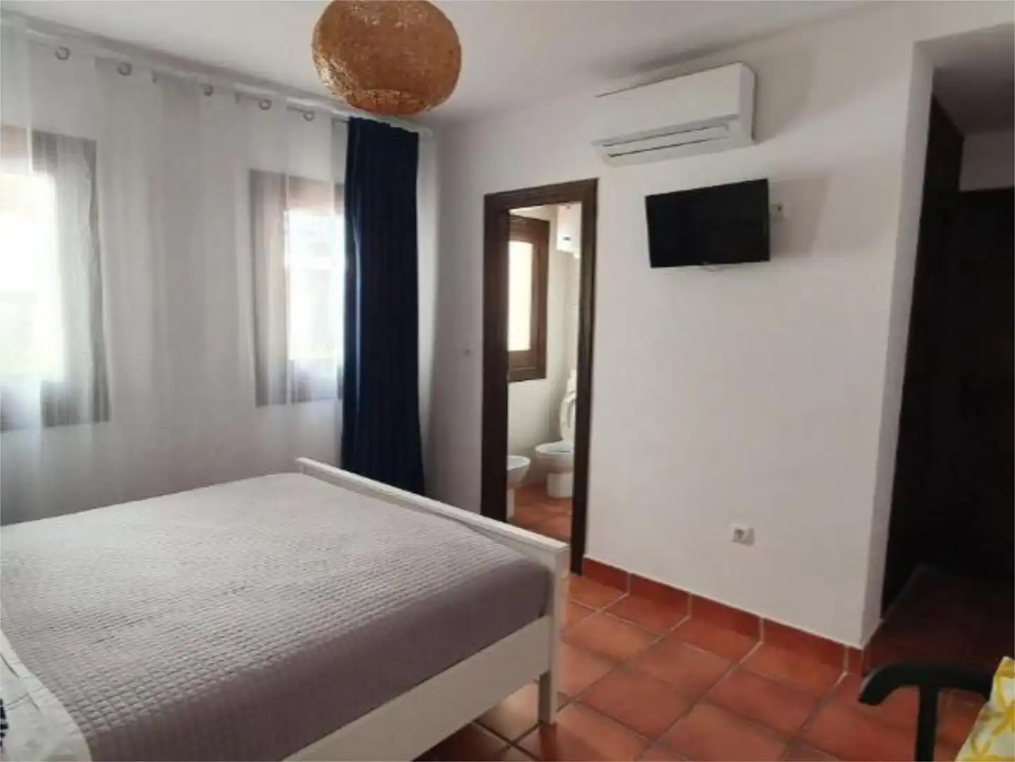 Wohnung zum Verkauf in Calle Gloria, 17, Barrio de Albaicín Schlafzimmer von Wohnung zum Verkauf in Granada mit Klimaanlage, Terrasse und Möbliert