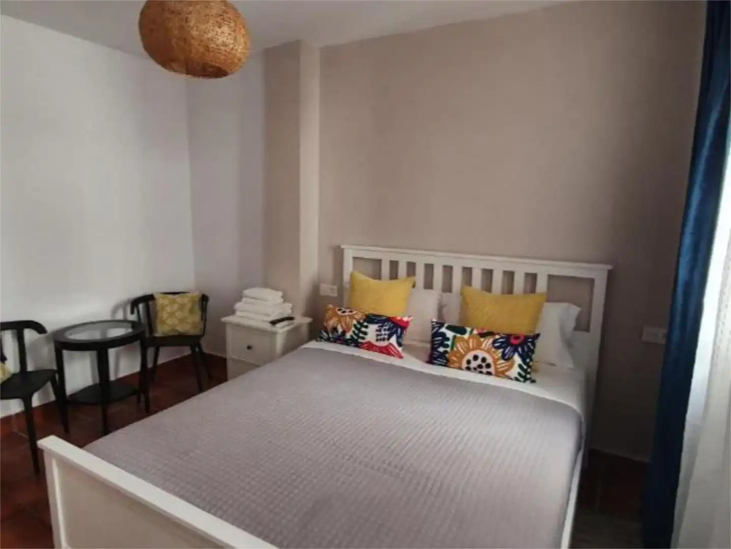 Wohnung zum Verkauf in Calle Gloria, 17, Barrio de Albaicín Schlafzimmer von Wohnung zum Verkauf in Granada mit Klimaanlage, Terrasse und Möbliert