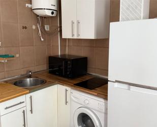 Kitchen of Flat to rent in  Zaragoza Capital  with Heating and Furnished