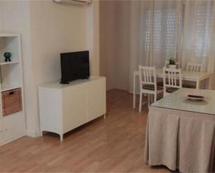 Bedroom of Apartment to rent in  Jaén Capital  with Furnished