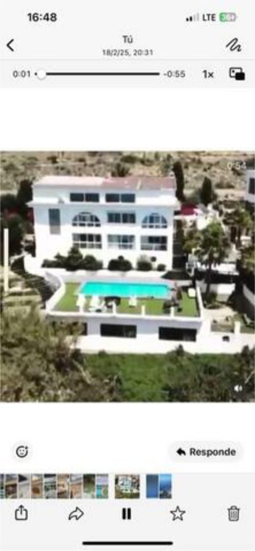 Piscina de Casa adosada en venda en Benidorm amb Calefacció, Jardí privat i Terrassa