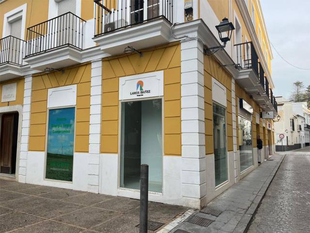 Local comercial en Alquiler en Calle Carril San Diego, 33 en Centro - Calzada - Cabo Noval