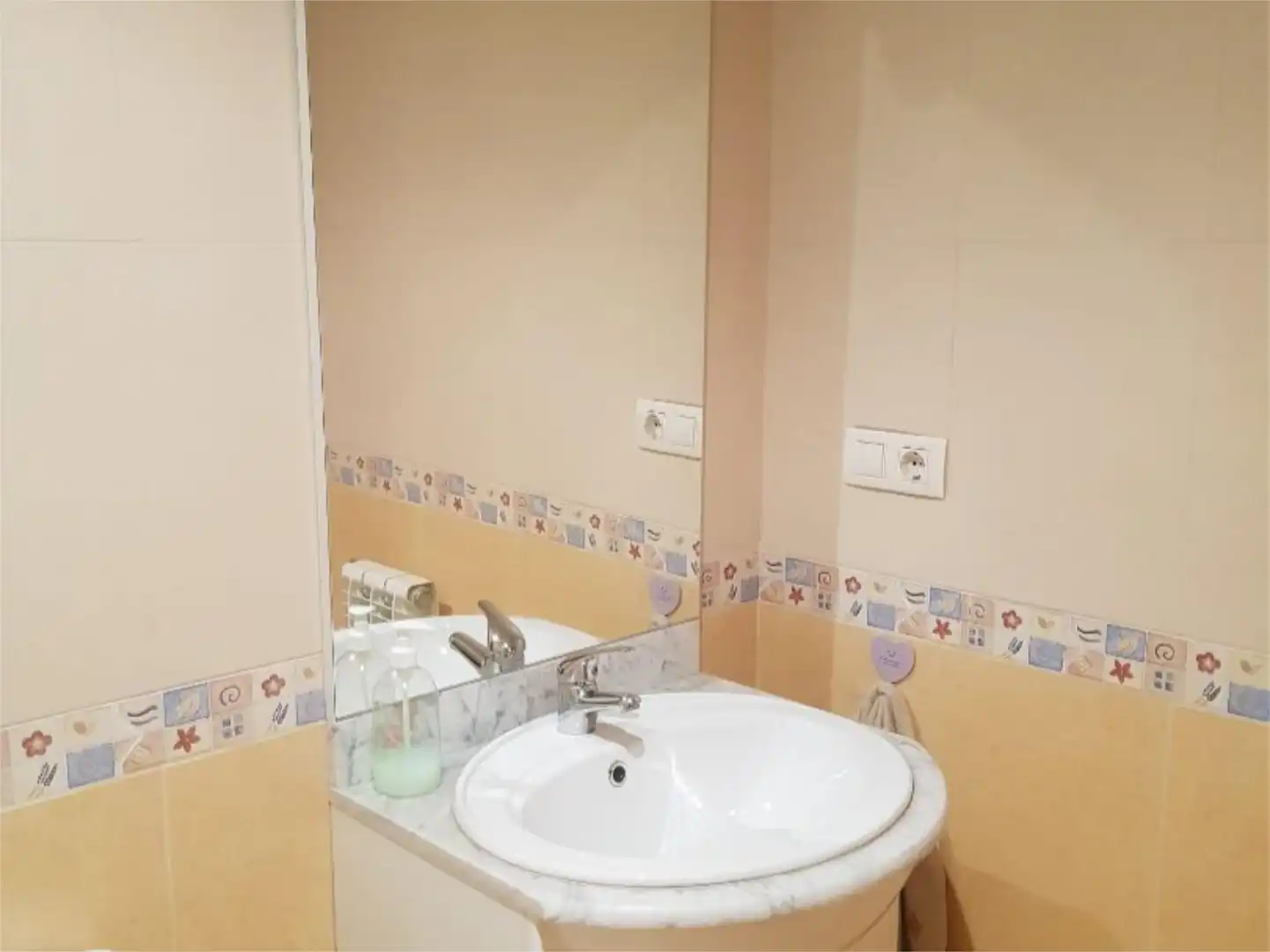Casa adosada en venta en Calle los campos, 10, Cabañas Raras Baño de Casa adosada en venta en Cabañas Raras con Calefacción, Jardín privado y Parquet