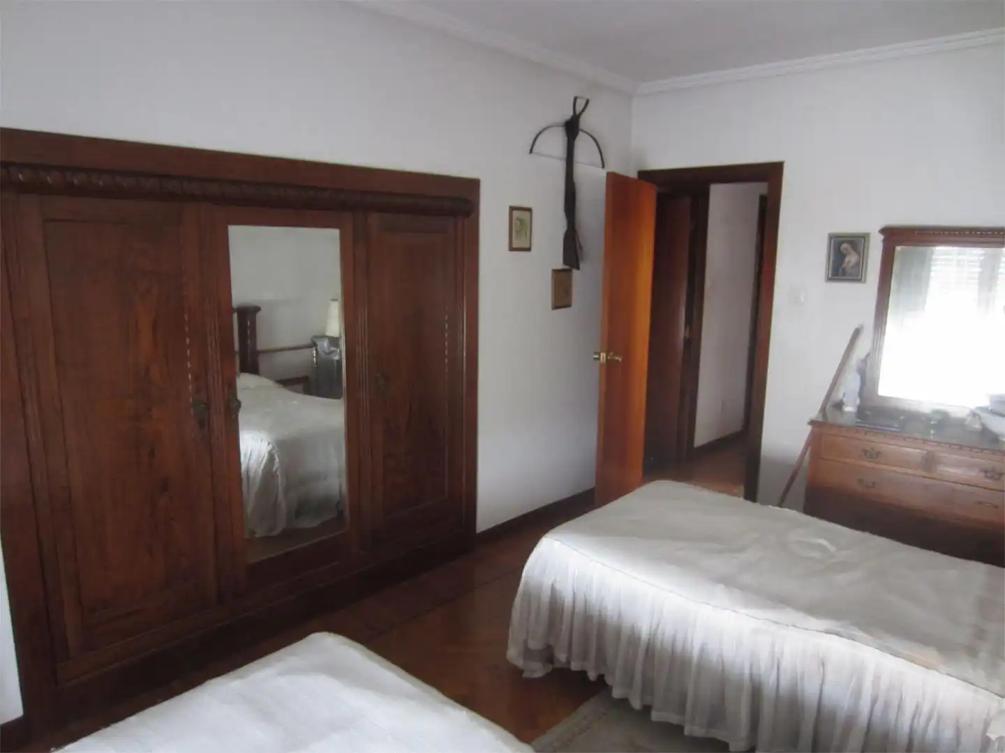 Piso en venta en Plaza Leonor de la Vega, 2, El Parque - Zapatón Habitación de Piso en venta en Torrelavega con Terraza y Balcón