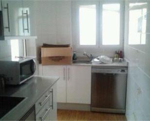 Kitchen of Apartment to rent in  Albacete Capital