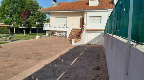 Casa o chalet en venta en Calle Calle Gustavo Adolfo Bécquer, 21, Valdetorres de Jarama, Madrid - imagen 2 Foto 2 de Casa o chalet en venta en Calle Calle Gustavo Adolfo Bécquer, 21, Valdetorres de Jarama, Madrid