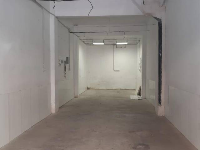 Local comercial en Alquiler en Carrer Josep Maria Fàbregas, 5 en Valls