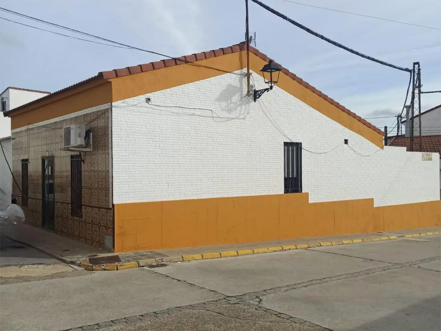 Piso en venta en Calle Almeria, 54, El Campillo (Huelva) Vista exterior de Piso en venta en El Campillo (Huelva) con Aire acondicionado y Amueblado