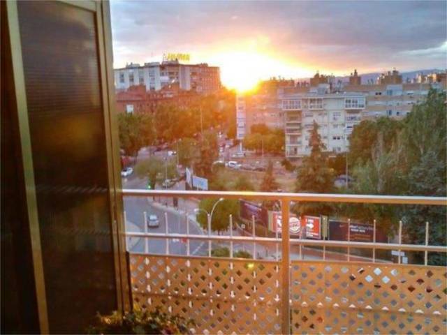 Piso en Venta en Calle Porto Lagos, 1 en Parque Lisboa - La Paz