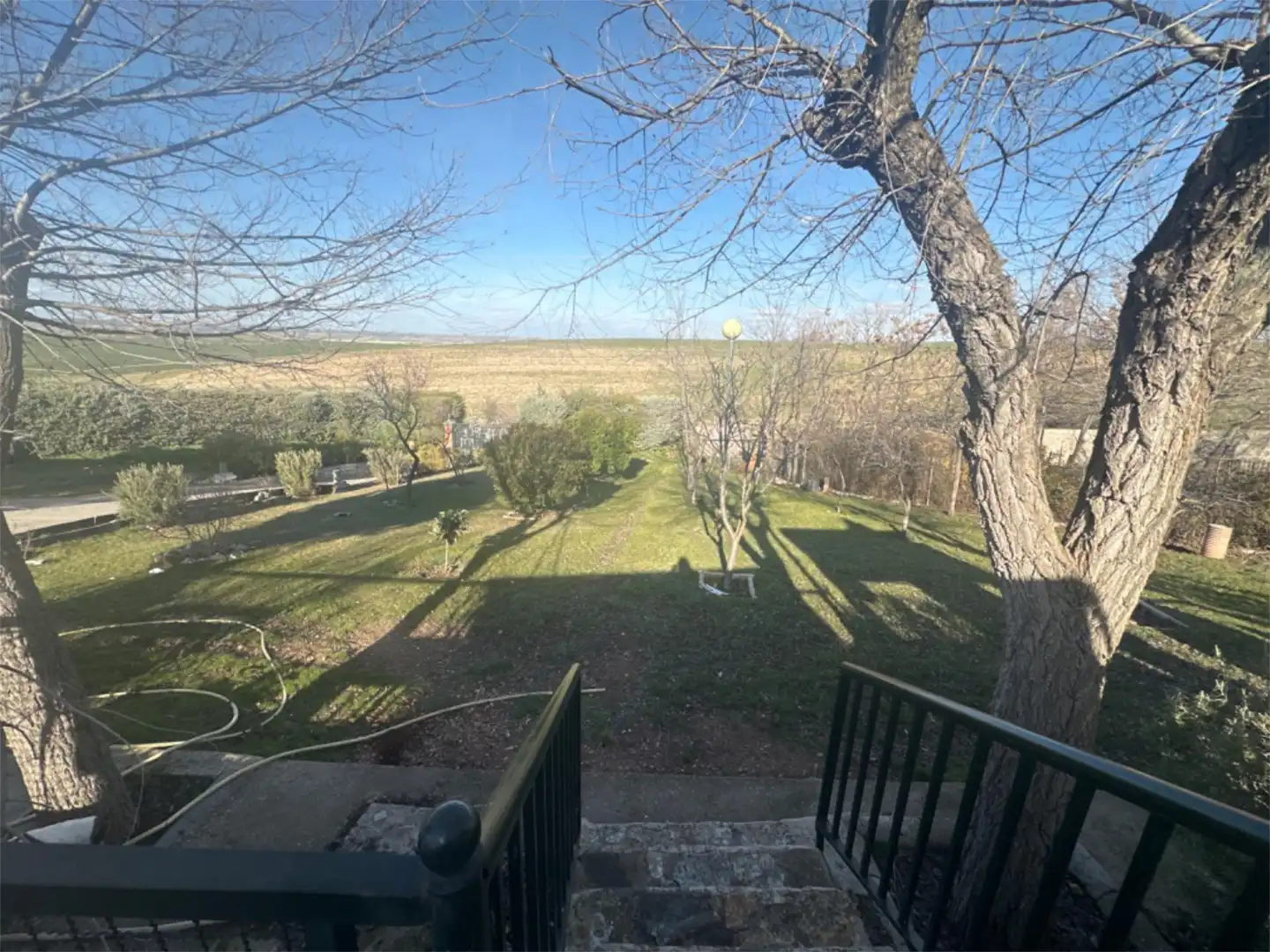 Jardín de Casa o chalet para compartir en Barajas de Melo con Aire acondicionado, Calefacción y Jardín privado