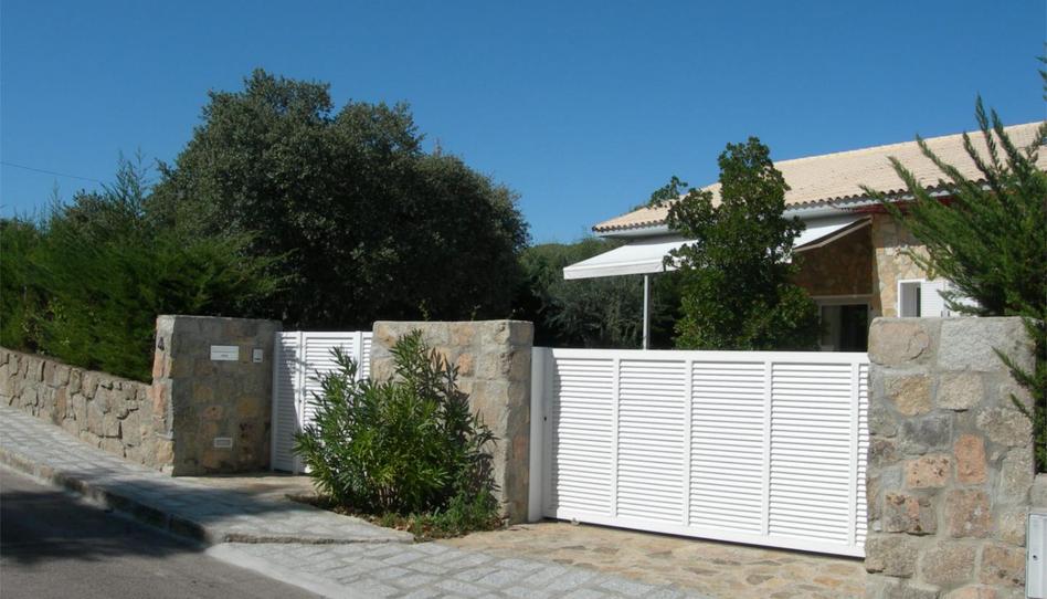 Photo 1 of Flat for sale in Avenida Cazadero Real, 344, Pino Alto - Navarredonda, Madrid