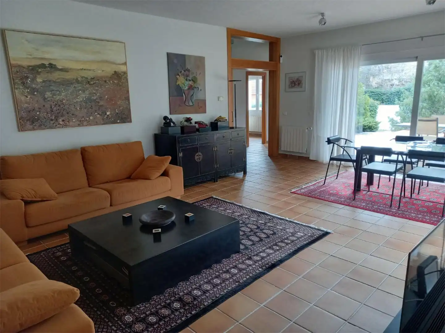 Wohnung zum Verkauf in Avenida Cazadero Real, 344, Pino Alto - Navarredonda Wohnzimmer von Wohnung zum Verkauf in Valdemorillo mit Klimaanlage, Heizung und Privatgarten