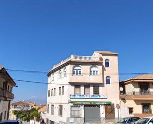 Vista exterior de Casa o xalet en venda en La Zubia amb Calefacció, Terrassa i Traster