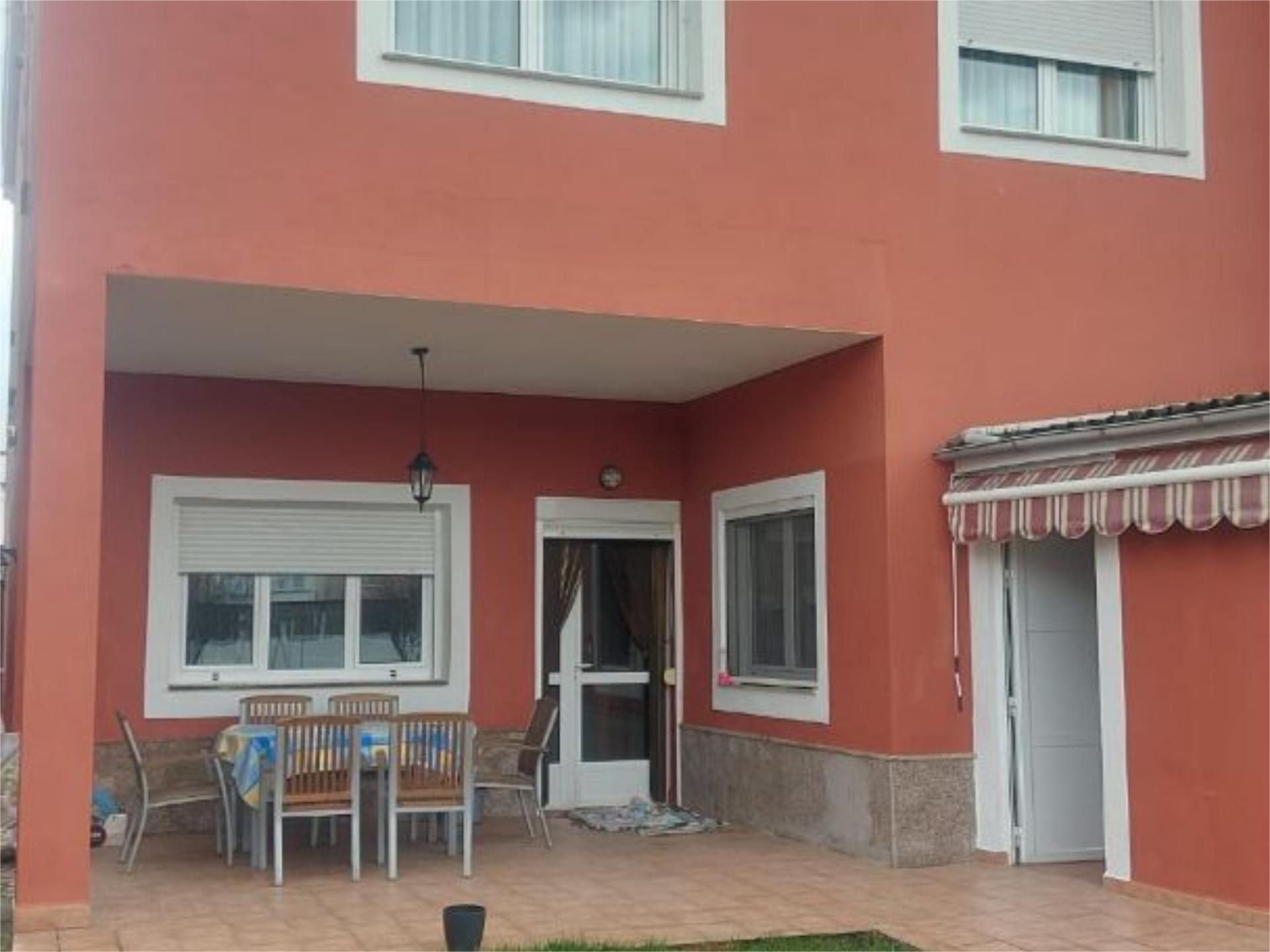 Vista exterior de Casa o xalet en venda en Monforte de Lemos amb Jardí privat, Parquet i Traster