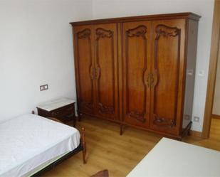 Bedroom of Flat to share in Salamanca Capital  with Heating, Furnished and Balcony