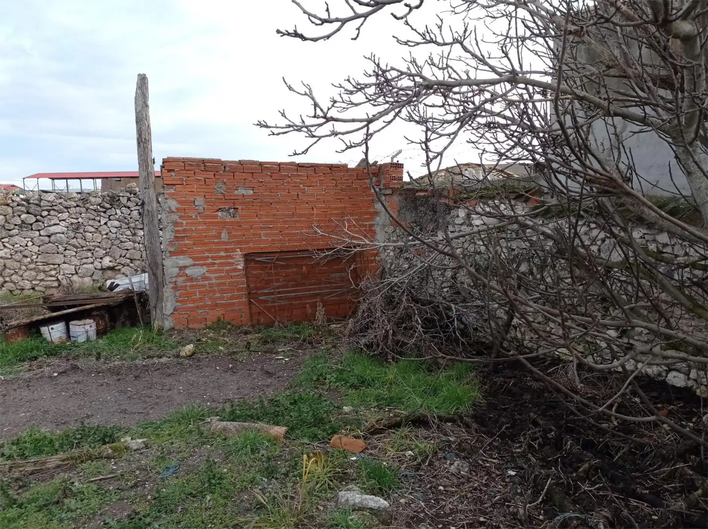 Country homes for sale in Olombrada