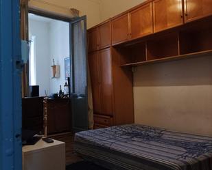 Bedroom of Flat to share in  Madrid Capital  with Heating, Parquet flooring and Furnished