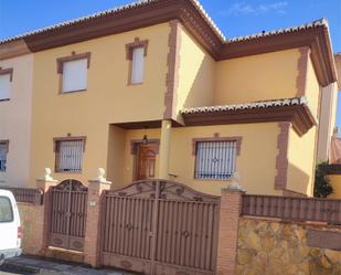 Vista exterior de Casa o xalet en venda en Gójar