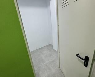 Box room to rent in  Madrid Capital