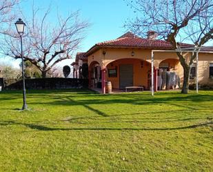 Garden of Premises to rent in Jarandilla de la Vera  with Air Conditioner and Heating