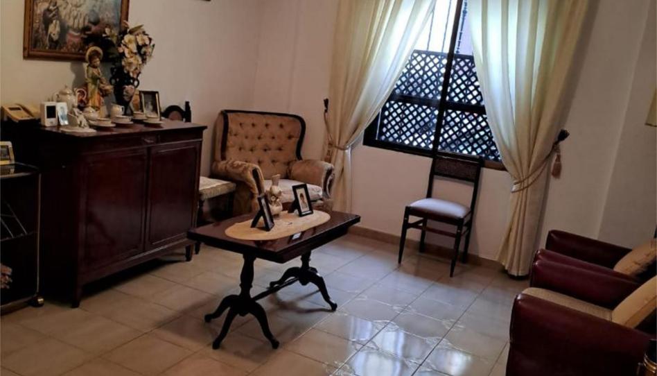 Photo 1 of Single-family semi-detached for sale in Calle Escoberos, 23, San Gil, Sevilla