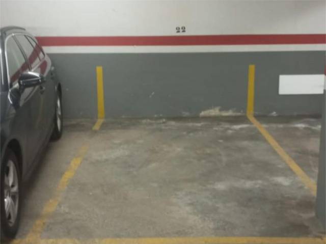 Garaje en Venta en Carrer de Santa Llúcia, 4 en Alaquàs