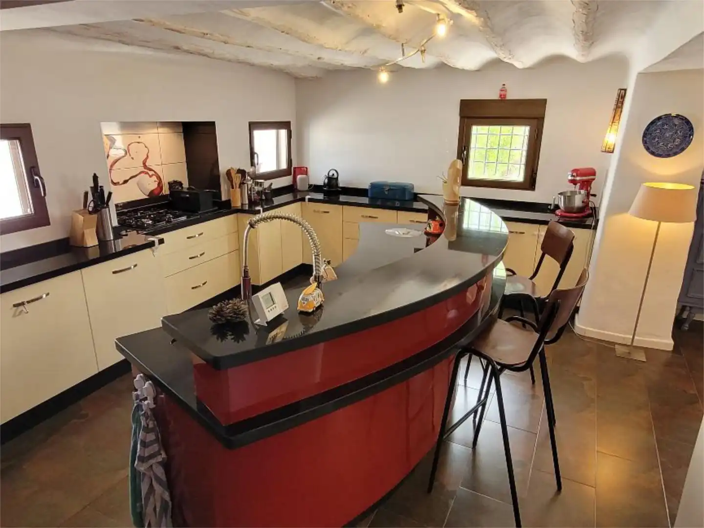 Country house zur Miete in Cortijo Ciprés, Paraje Alancin, 24, Vélez-Blanco Küche von Country house zur Miete in Vélez-Blanco mit Klimaanlage, Heizung und Privatgarten
