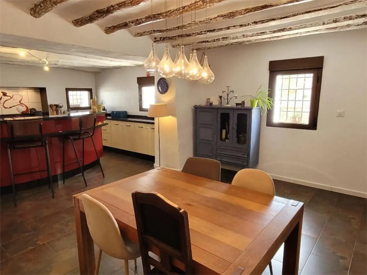 Country house zur Miete in Cortijo Ciprés, Paraje Alancin, 24, Vélez-Blanco Esszimmer von Country house zur Miete in Vélez-Blanco mit Klimaanlage, Heizung und Privatgarten