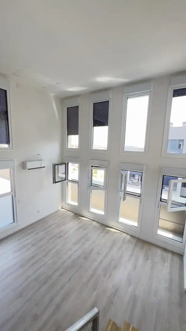 Flat for sale in Calle Laguna del Marquesado, 13, Villaverde Alto Flat for sale in Madrid with Air Conditioner, Heating and Parquet flooring