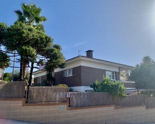 Vista exterior de Casa o xalet en venda en Premià de Dalt amb Aire condicionat i Terrassa