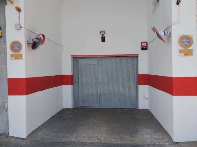 Garaje en Alquiler en Calle del Aeroplano, 2 en Centro