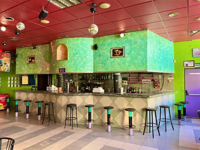 Local comercial en Venta en Calle Nevería, 13 en Samper de Calanda