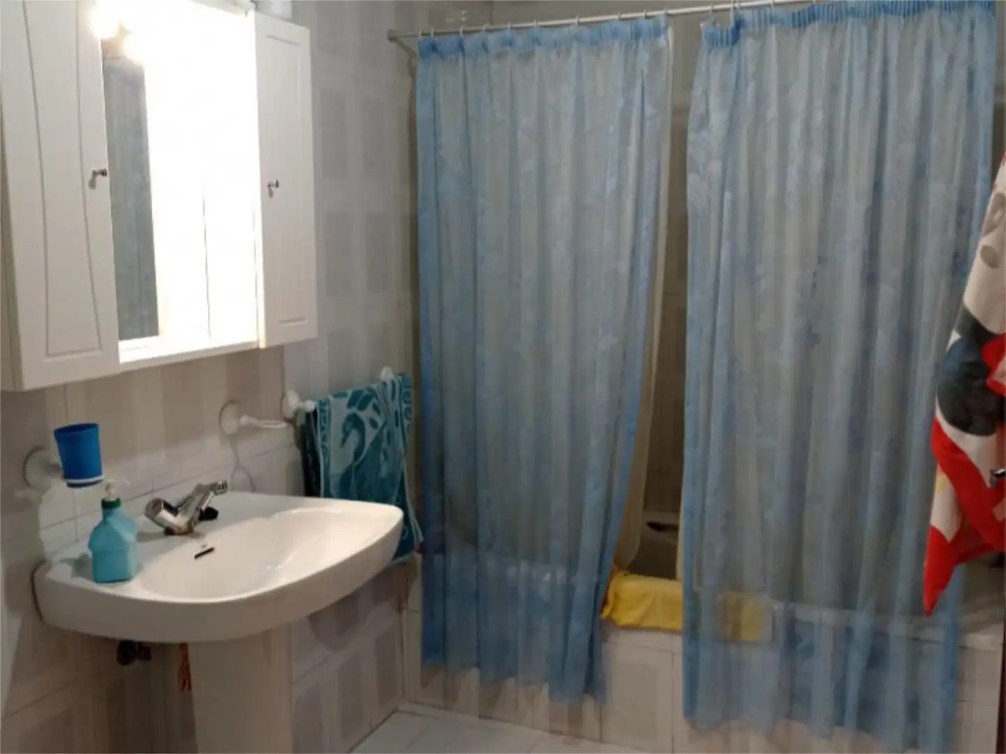 Einfamilien-Reihenhaus zum Verkauf in Calle Perales, 5, Santo Tomé Badezimmer von Einfamilien-Reihenhaus zum Verkauf in Santo Tomé mit Klimaanlage, Abstellraum und Möbliert