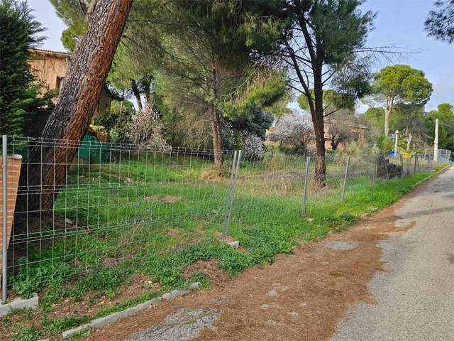 Terreno en Venta en Avenida del Mirador, 56 en Pelayos de la Presa