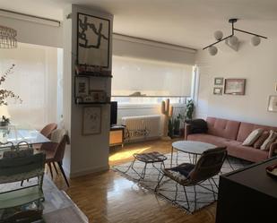 Living room of Flat for sale in Burgos Capital  with Heating, Parquet flooring and Community parking