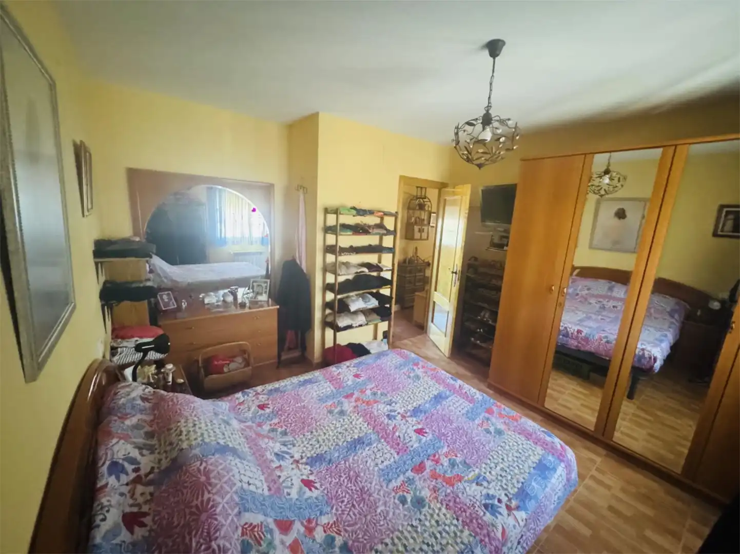 Houses for sale in Calle Ciudad Real, 280, El Casar de Escalona Bedroom of Houses for sale in El Casar de Escalona with Air Conditioner, Terrace and Swimming Pool