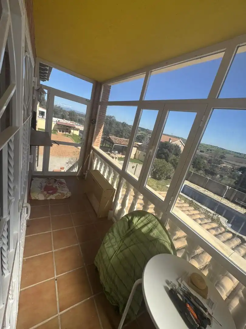 Houses for sale in Calle Ciudad Real, 280, El Casar de Escalona Balcony of Houses for sale in El Casar de Escalona with Air Conditioner, Terrace and Swimming Pool