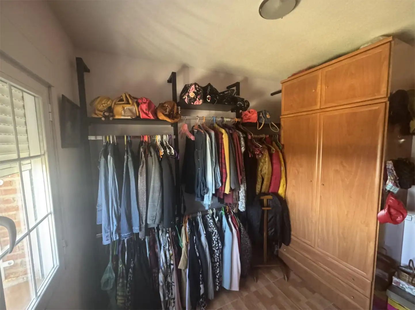 Houses for sale in Calle Ciudad Real, 280, El Casar de Escalona Bedroom of Houses for sale in El Casar de Escalona with Air Conditioner, Terrace and Swimming Pool