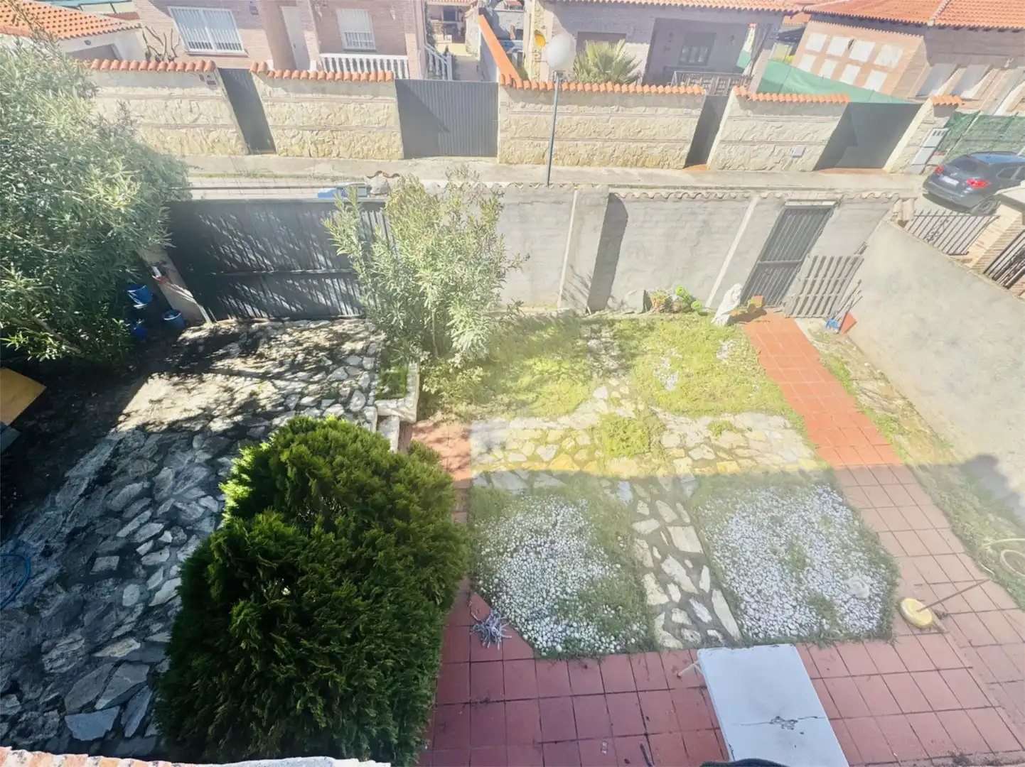 Houses for sale in Calle Ciudad Real, 280, El Casar de Escalona Garden of Houses for sale in El Casar de Escalona with Air Conditioner, Terrace and Swimming Pool