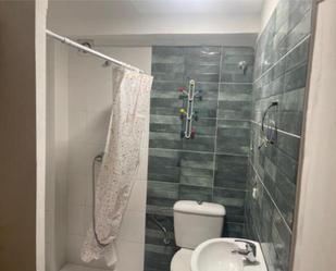 Bany de Apartament de lloguer en Figueres