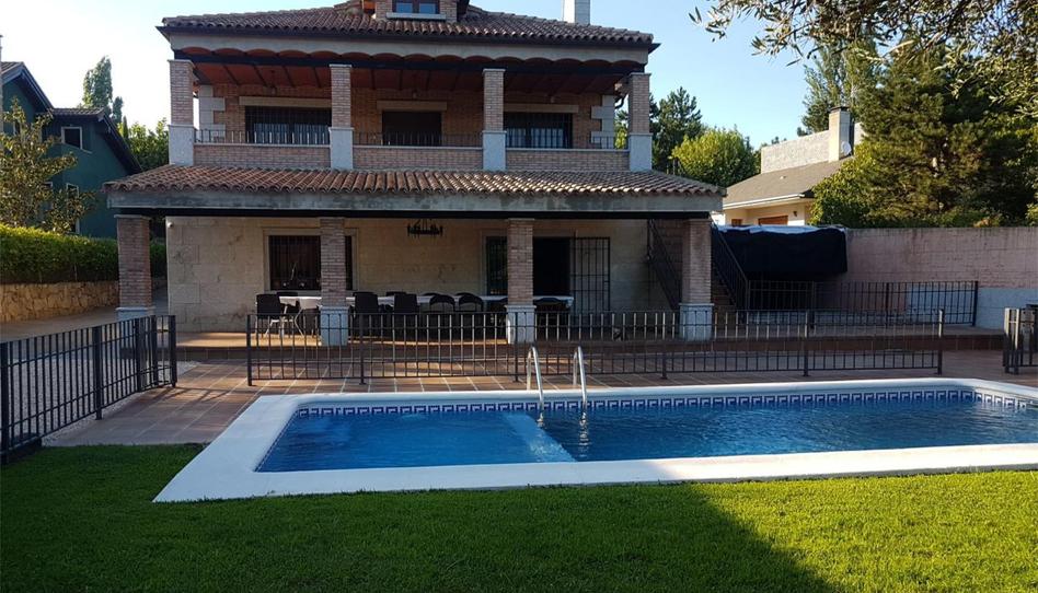 Photo 1 of Flat for sale in Calle de Cervantes, 7, Centro - Manguilla, Madrid