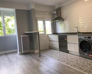 Kitchen of Flat to rent in  Madrid Capital  with Air Conditioner