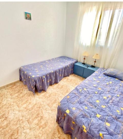 Foto 2 de Casa o xalet per a compartir a Calle Almohabenos, 59, Zeniamar - Horizonte - La Campana, Alicante