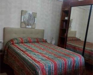 Bedroom of Flat to rent in Ourense Capital   with Heating, Storage room and Furnished