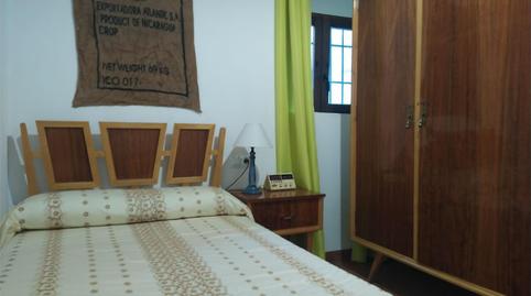 Foto 5 de Casa adosada en venda a Calle Hospital, 28, Cambil, Jaén