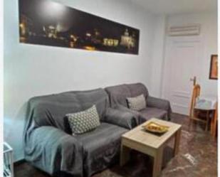 Sala d'estar de Apartament de lloguer en Úbeda amb Terrassa