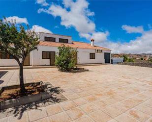 Vista exterior de Casa adosada en venda en  Santa Cruz de Tenerife Capital amb Calefacció, Jardí privat i Terrassa