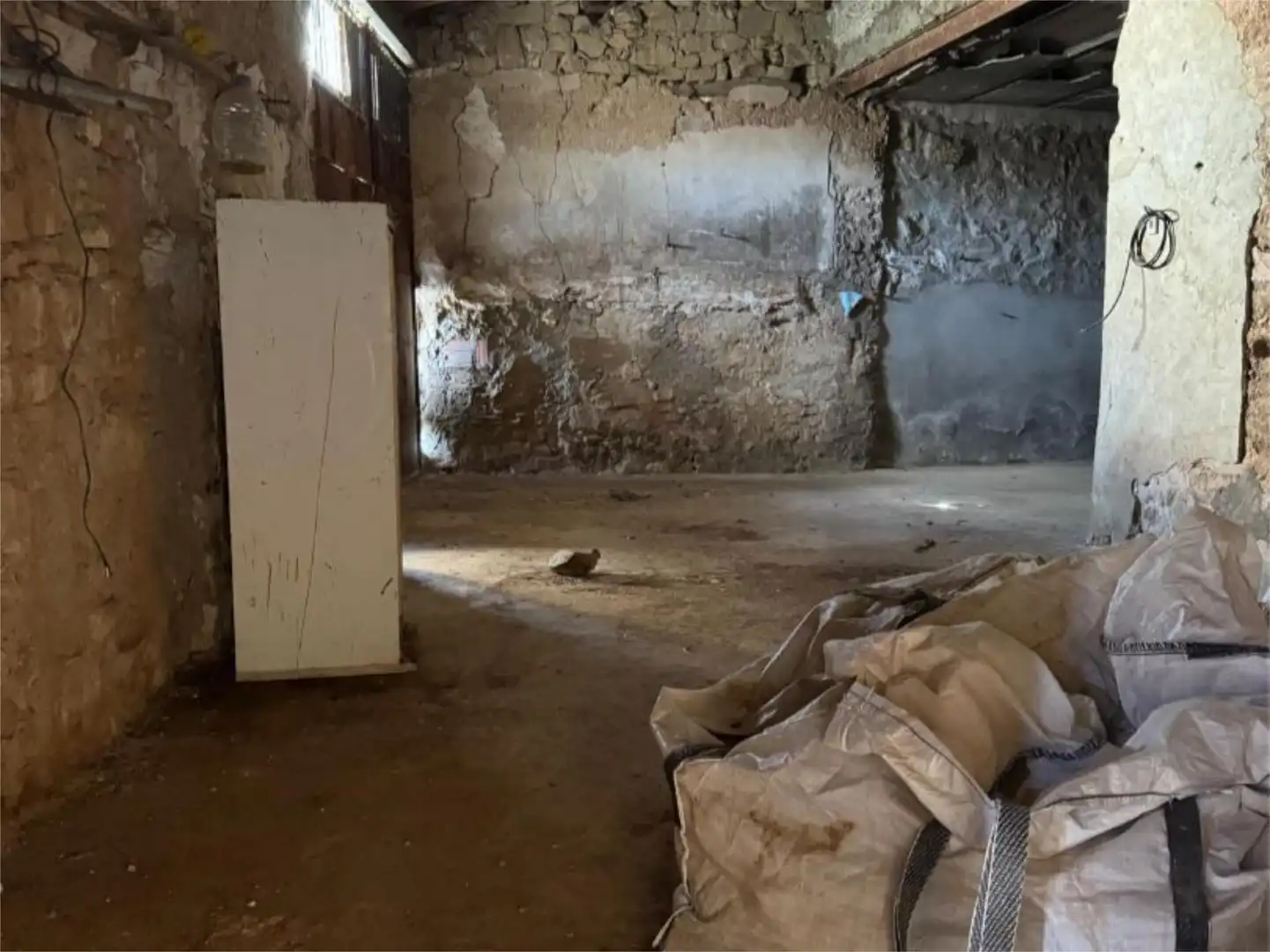 Casa adosada en venta en Alameda Campo Arriba, 161g, Alpuente Casa adosada en venta en Alpuente