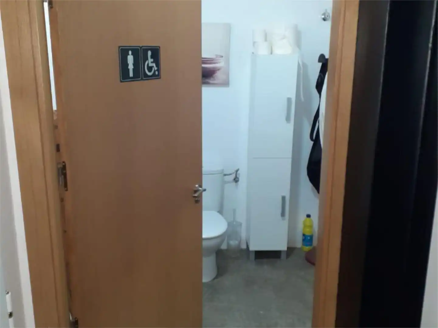 Badezimmer von Büro zum Verkauf in Agost