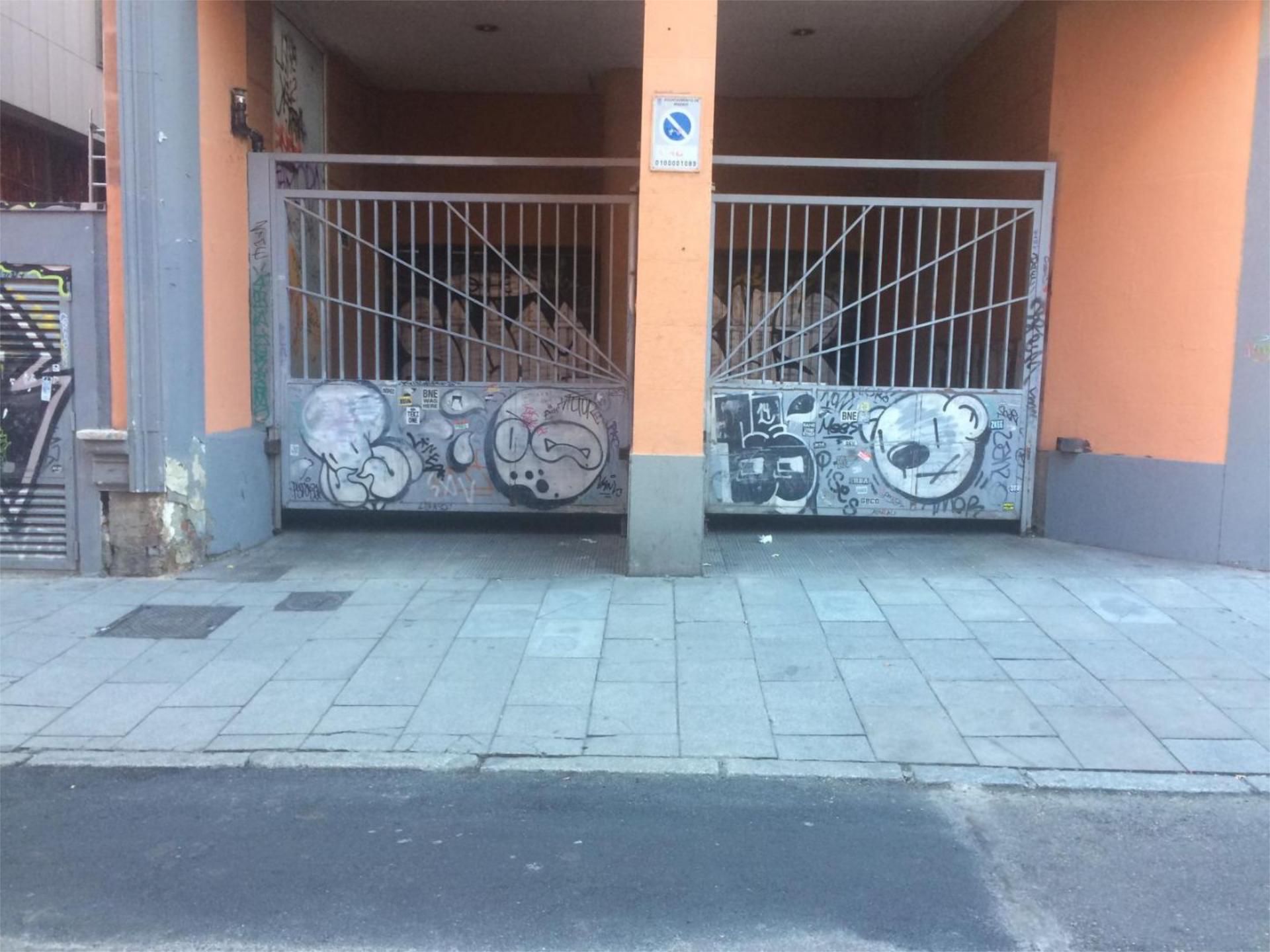 Exterior view of Garage to rent in  Madrid Capital